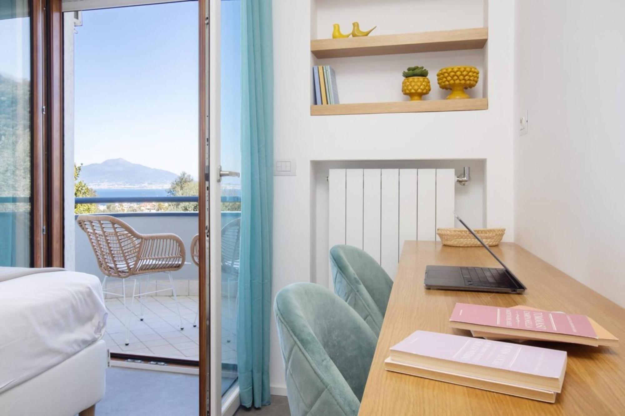Sorrentovibes - Modern Family With Views Sorrente